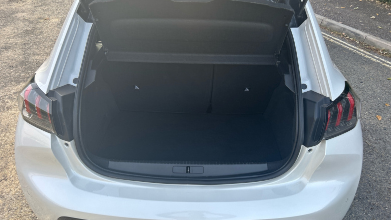 Peugeot 208 1.2 PureTech 100 GT Premium 5dr Petrol Hatchback